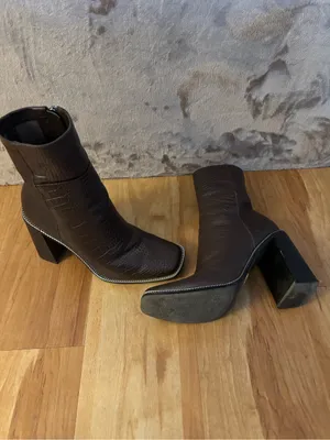 Aldo Dark Brown Faux-Croc Ankle Booties with Square Toe Women’s Size 8 thumbnail 15