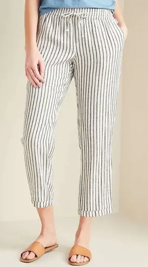 ✨ Old Navy Mid Rise Linen Blend Cropped Pants✨ thumbnail 1