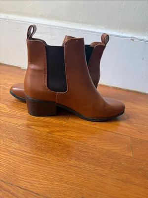 A New Day Women Ellie Chelsea Slip On Ankle Boots, Caramel Crown Size 6.5 thumbnail 4