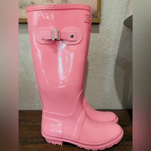 Seven7 brand. Womens Pink Glossy Rain Boots size 7 thumbnail 2
