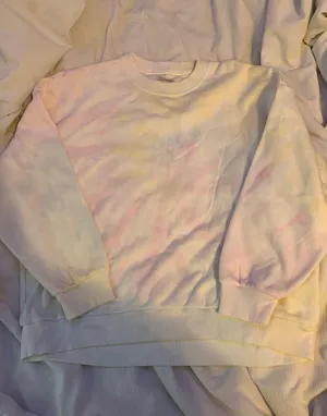 Crewneck thumbnail 1