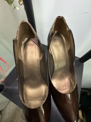 Andiamo Bronze Patent Leather Heels Brown Size 9 thumbnail 2