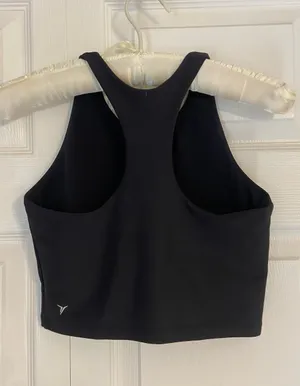 Old Navy Active black athletic tank top thumbnail 3