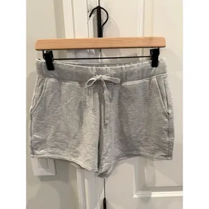 Quince NWOT XS Bundle SuperSoft Fleece Shorts & Organic Rib Long Sleeve Tee thumbnail 4