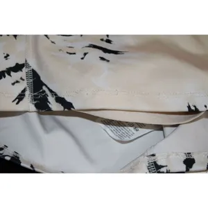 Womens Nike Dri-Fit Cropped Training Tank Top White Cream Black Tie Dye Size S thumbnail 10