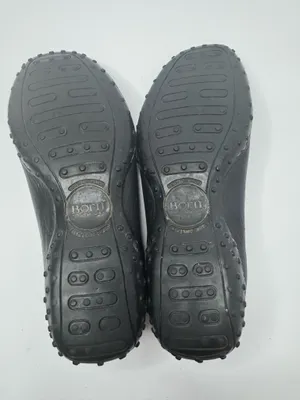 Born Classic Black Leather Loafers Size 9 thumbnail 7