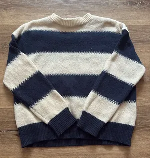 Shein Sweater Knit thumbnail 1
