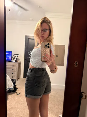 American Eagle Jean Shorts thumbnail 4