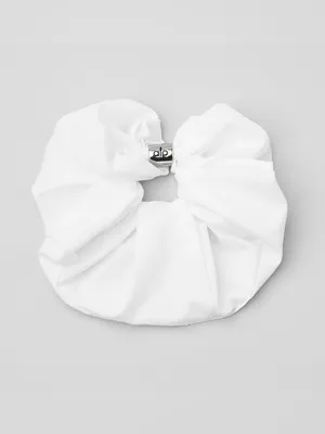 Alo Yoga NWT Bead it Oversized White Scrunchie Hair Tie with Brand Accent thumbnail 2
