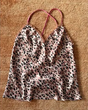 Victoria’s Secret Leopard Print Cami Top Size S Pink Ruffle Trim thumbnail 1