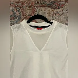 Nike Women’s Bonded Half-Sleeve Top thumbnail 4