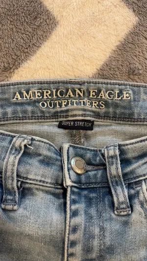 American Eagle Outfitters Distressed Super Hi-rise Jegging Jeans thumbnail 4