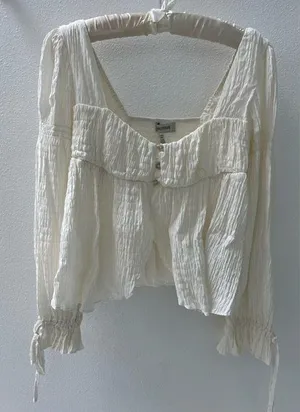 peasant top white cream size medium thumbnail 1