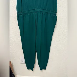 Everest Green Sleeveless Sweatpant Jumpsuit thumbnail 13