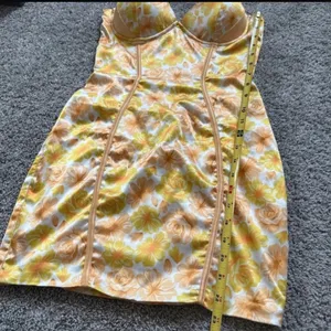 Oh Polly Yellow Floral Strapless Bodycon Dress thumbnail 6