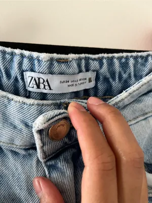 Zara Light Wash Distressed Mom Jeans 2 High Rise Minimalist Capsule Wardrobe thumbnail 5
