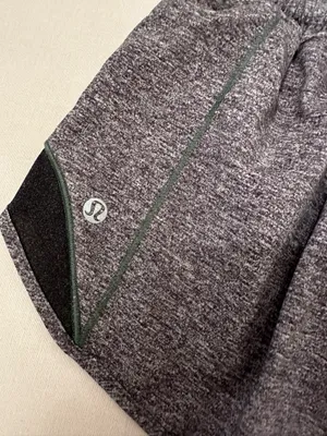 Lululemon Hotty Hot Shorts 2.5" thumbnail 3