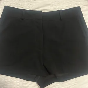 NWT D squared LeLe brand business casual shorts thumbnail 1