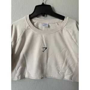 Gymshark cropped hoodie size medium sportswear sweater thumbnail 5