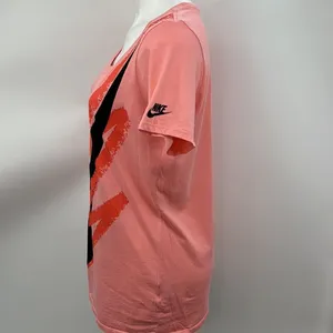 Nike peach short sleeve black swoosh T-shirt medium thumbnail 4