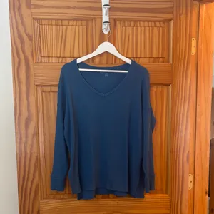 American Eagle Size Medium Blue Thermal Long-Sleeve Shirt thumbnail 3