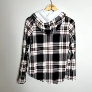 No Comment Black Pink Plaid Hooded Button Down Top thumbnail 5