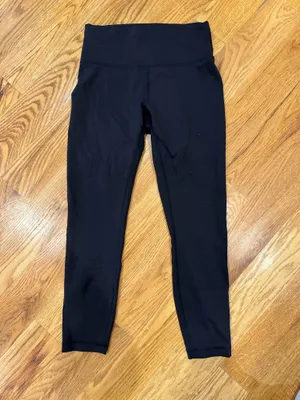 Women’s Lululemon Wunder Under Leggings 8 Black High-Rise thumbnail 1