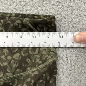 Lululemon Base Pace High Rise Leggings Olive Green Camo Athletic Women's 8 thumbnail 7