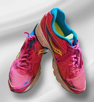 Saucony Athletic‎ Shoes thumbnail 1