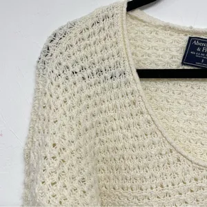 Abercrombie & Fitch Cream Chunky Knit Long Sleeve Sweater Womens S Crochet Boho thumbnail 5