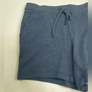 32° Degrees Cool Indigo Blue NWT Women’s Shorts Size M thumbnail 3