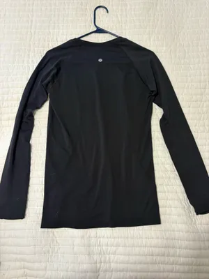 Lululemon Swiftly Tech Long Sleeve thumbnail 3