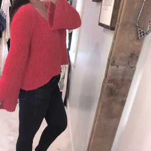 Free People small pink oversized knit sweater thumbnail 5