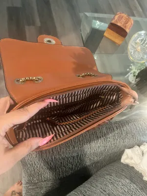 Brown quilted purse with gold hardware thumbnail 6
