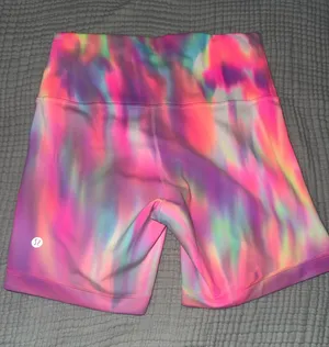 Lululemon psychedelic rainbow wunder under shorts 6” thumbnail 1