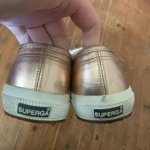 Superga rose gold lace up royalcore Princess Kate style US10 sneakers thumbnail 5