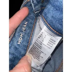 American Eagle destroyed size 6 normcore mom jeans thumbnail 2