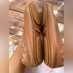 Tory Burch Tan Gold Flats thumbnail 5