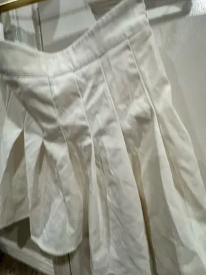 Shein Pleated White Skirt. Preppy, old money, tennis skirt thumbnail 2