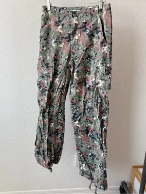 Levi’s ‘94 Baggy Camo Cargo Jean - Camo Tea Leaf thumbnail 1