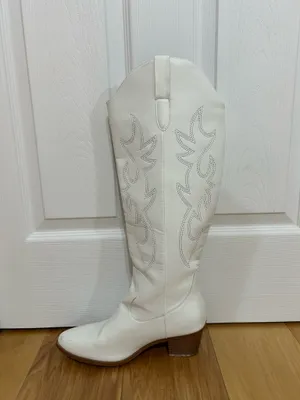 cowgirl boots White Size none thumbnail 3