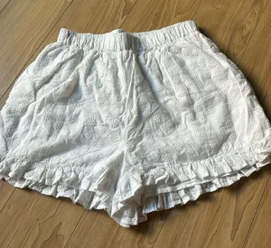 Rahi Floral Embroidered Shorts thumbnail 1