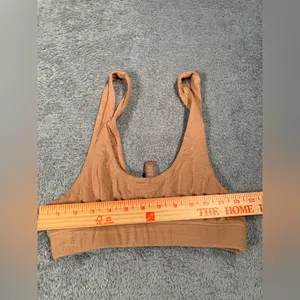 Skims Tan bra Bralette medium thumbnail 8