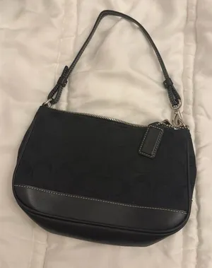 Coach Vintage Black Shoulder Bag thumbnail 1
