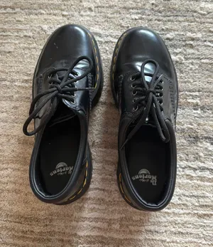 Platform Dr. Martens thumbnail 1