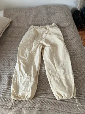 Beige Lightweight Cargo Pants  thumbnail 4
