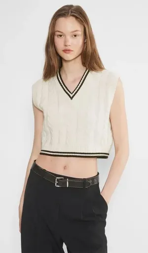 Aritzia Sunday Best Winston Sweater Vest Cream XXS Old Money Wool Blend thumbnail 1