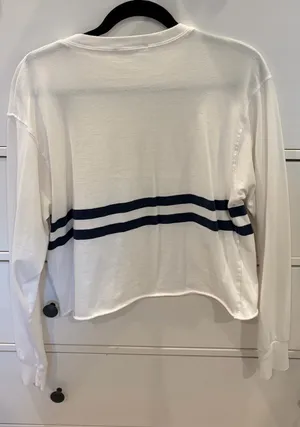 Brandy Melville Longe Sleeve Shirt thumbnail 3