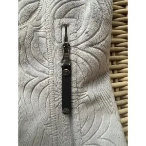 Mountain‎ Hardwear Floral Embossed Fleece Vest small layered travel outdoors thumbnail 8