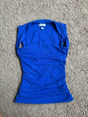Aritzia Top thumbnail 2